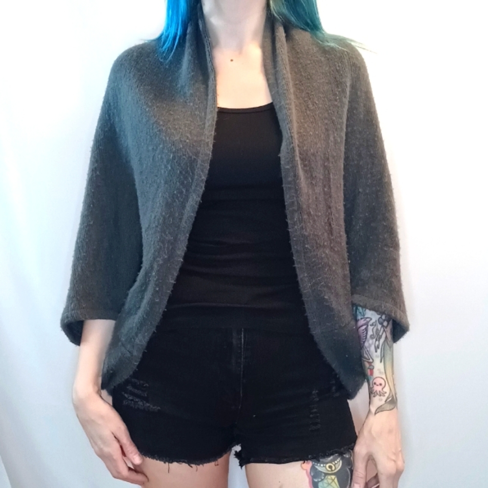 Grey Knit Shrug/Shawl.